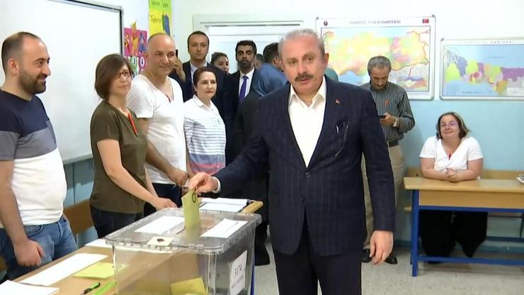 TBMM Başkanı Mustafa Şentop oyunu kullandı