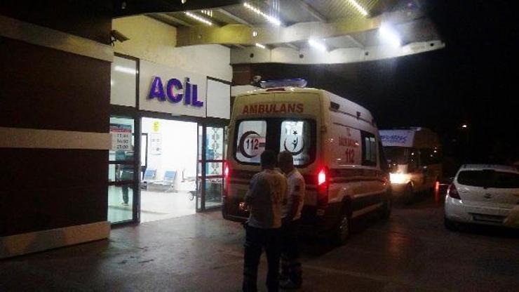 Parkta tartıştığı kişi tarafından bıçaklandı