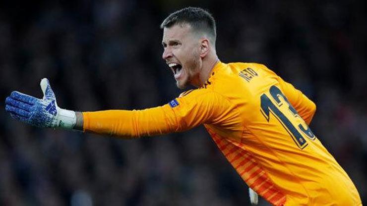 Barcelona Netoyu 26 milyon euroya transfer etti