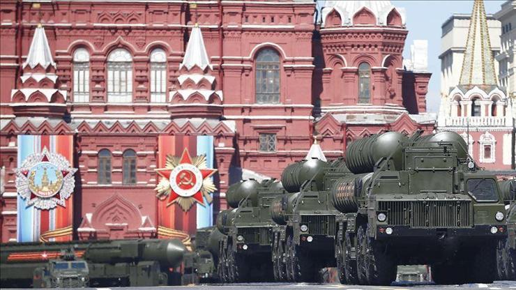 Putinden yenilmez silah açıklaması