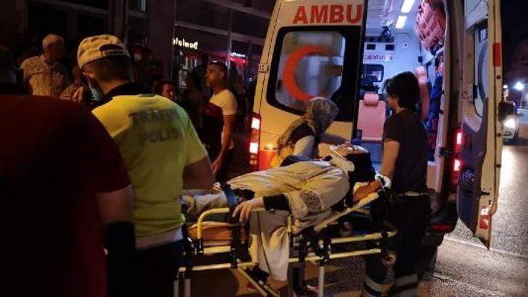 İnegölde taksiyle otomobil çarpıştı: 6 yaralı