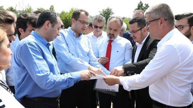 Gençlik merkezindeki çalışmalar hız kazandı