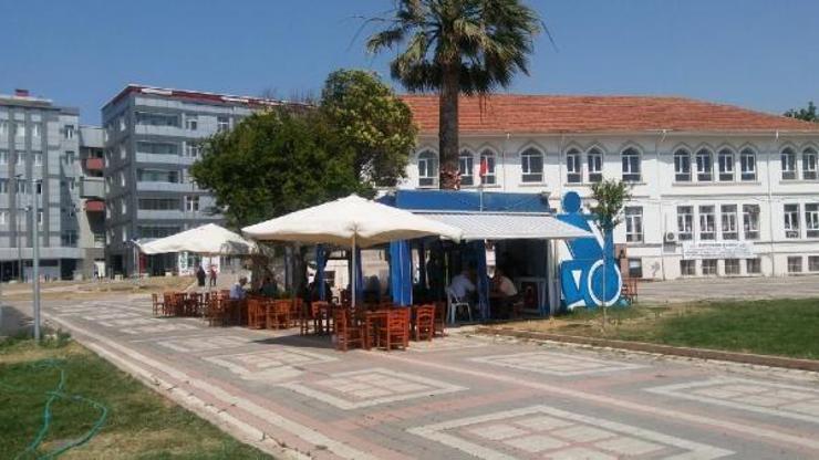 Bandırmada 2 buçuk yıllık hasret sona erdi
