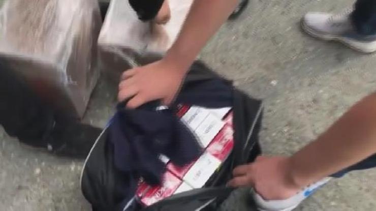 İstanbulda 7 ilçede yapılan kaçak sigara operasyonu kamerada