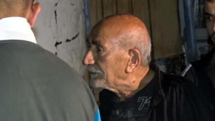 Bahçesinde baktığı kedilerin sesine uyanıp, yanmaktan kurtuldu