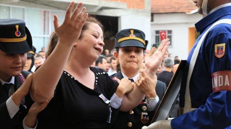Şehit Jandarma Binbaşı Akkuş, son yolculuğuna uğurlandı
