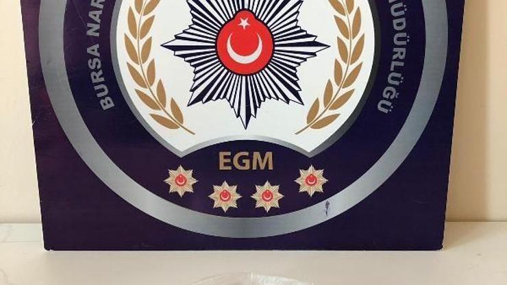 Bursada uyuşturucu ticaretine 2 tutuklama