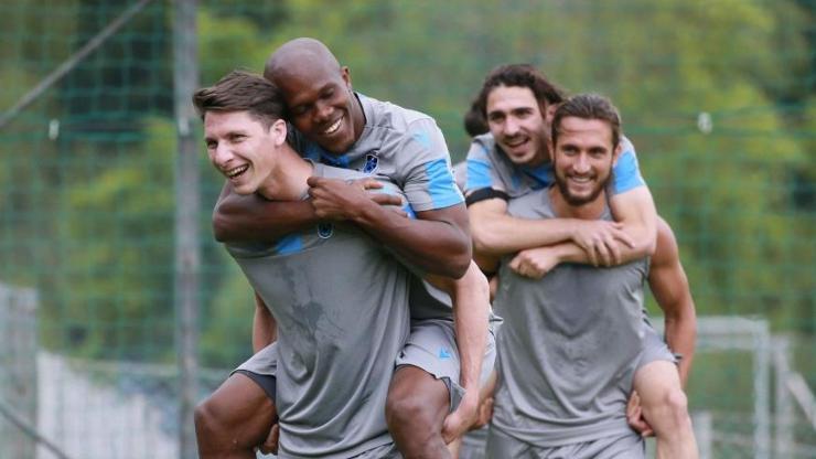 Sparta Prag kurasına ilk tepki