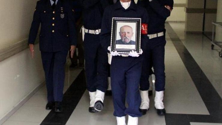 Kıbrıs gazisi, son yolculuğuna uğurlandı