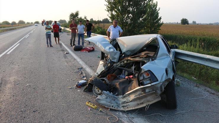 Bu otomobilden hafif yaralı kurtuldular