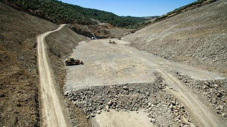 Musacalı Barajında gövde dolgusuna başlandı