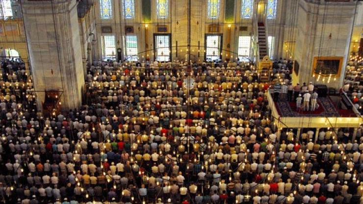 Kurban Bayramı namaz saatleri yayınlandı Diyanet 2019 bayram namazı saatleri