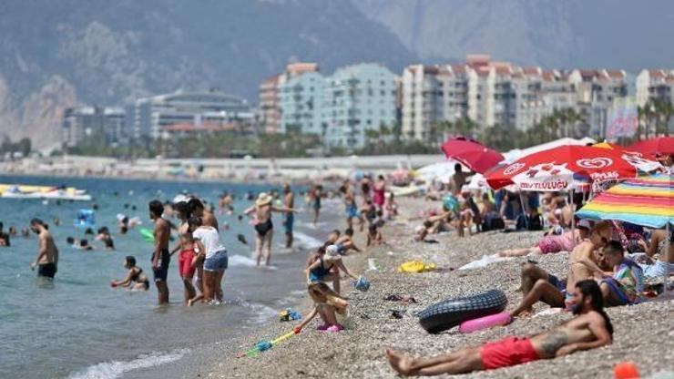 Bayramda Antalyanın nüfusu 4 milyonu aşacak