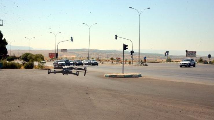 Kırmızı ışıkta geçenler drone ile yakalandı