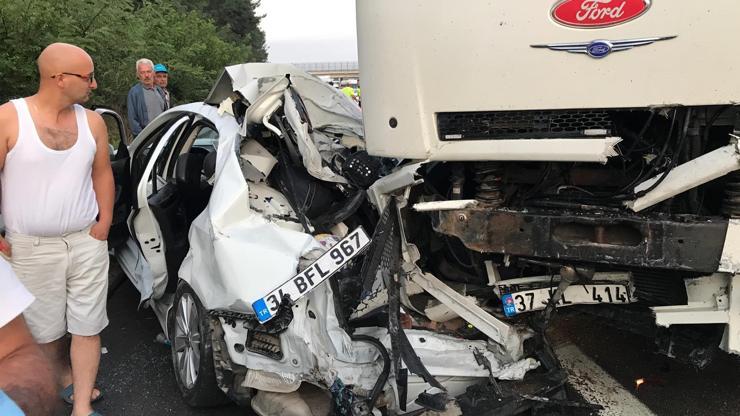 TEMde zincirleme trafik kazası: 6 yaralı