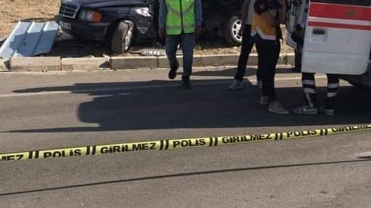 Gölovada iki otomobil çarpıştı: 1 ölü, 4 yaralı