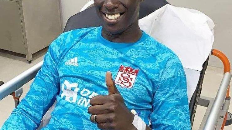 Sivasspor kalecisi Mamadou Samassa taburcu oldu