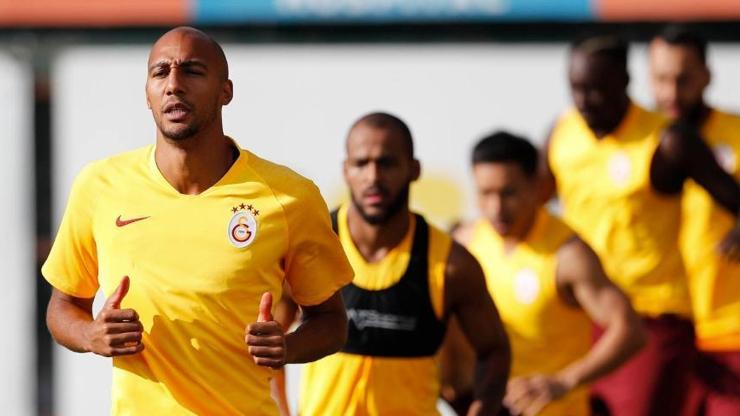 Nzonzi ve Feghouli takımla çalıştı
