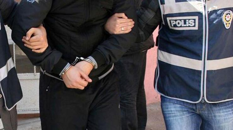İzmirde FETÖ operasyonu: 18 gözaltı