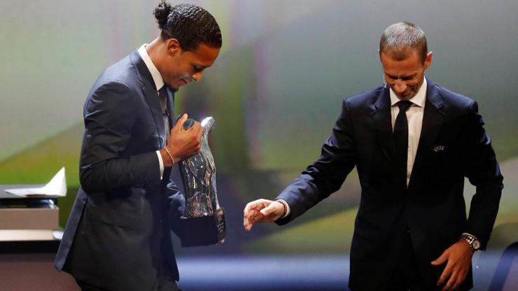 Virgil van Dijk yılın futbolcusu seçildi