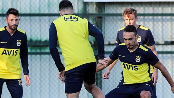 Mevlüt Erdinç, Fenerbahçeyle ilk idmanına çıktı