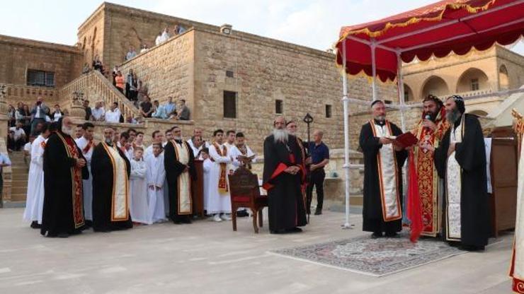 Midyatta 5 bin Süryani, Mor Gabrieli andı