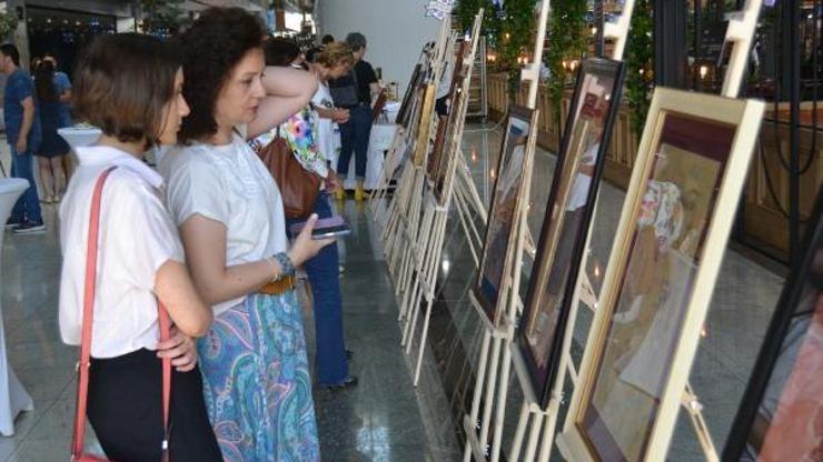 Sabiha Gökçen’de Solo Minyatür Sergisi