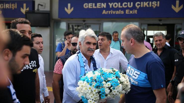Uğur Tütünekeri taraftar karşıladı