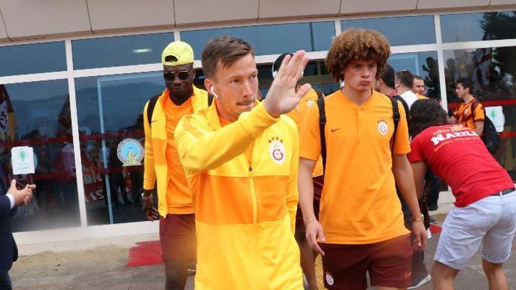 Mariano&Nagatomo gidince Linnes dönecek
