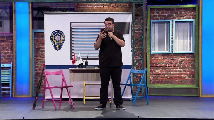 “Çok Güzel Hareketler 2”nin sevilen oyuncusu Safa bu kez de Volkan Konak oldu