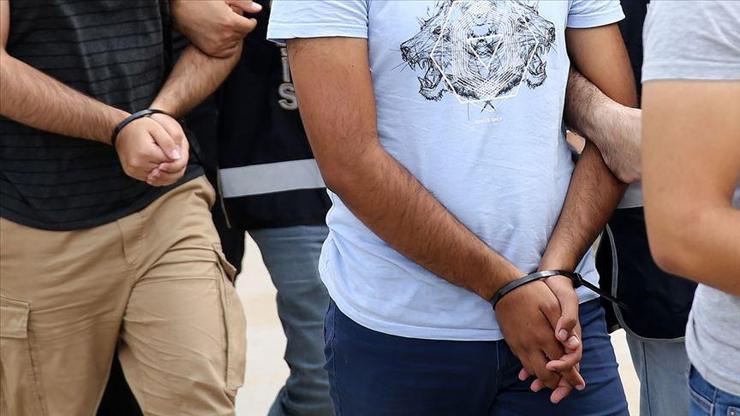 Balıkesirde FETÖ operasyonu: 4 şüpheli yakalandı