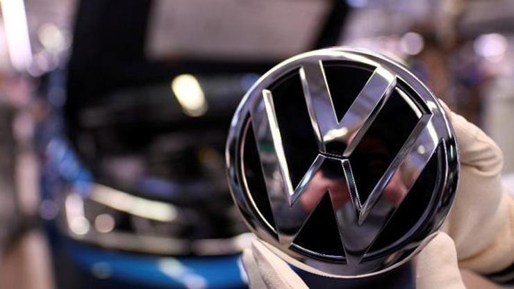 Almanyada yaklaşık 450 bin kişi Volkswagene dava açtı