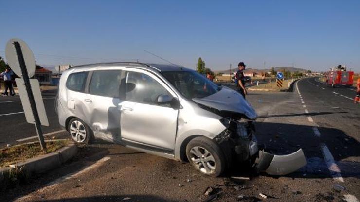 Bünyanda trafik kazası: 1’i bebek 6 yaralı