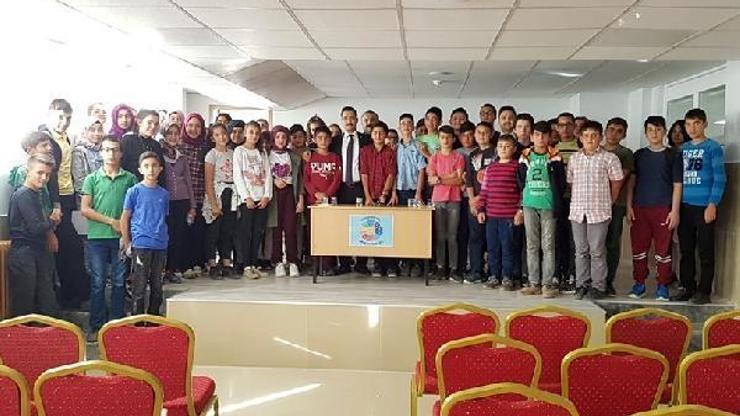 Kaymakam Demirtaş öğrencilere mesleğini anlattı