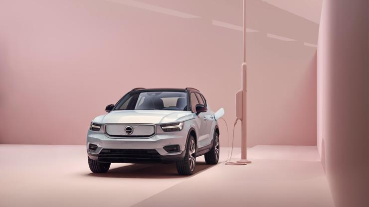 Tamamen elektrikli Volvoya az kaldı