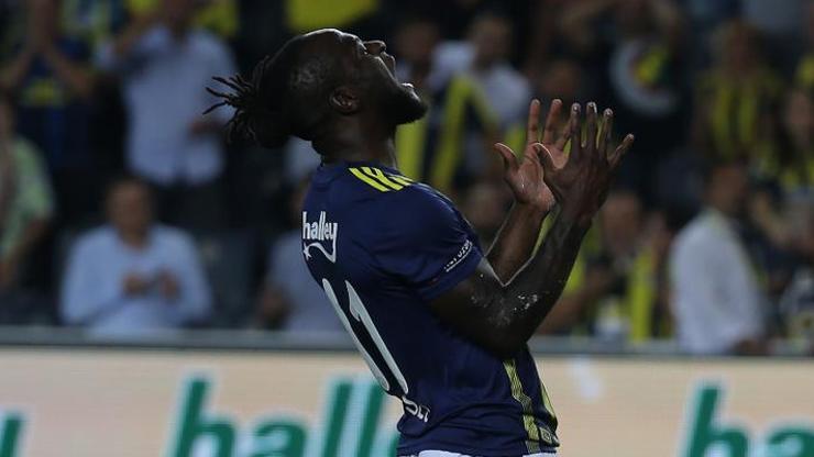 Chelsea taraftarı Victor Mosesı istemiyor