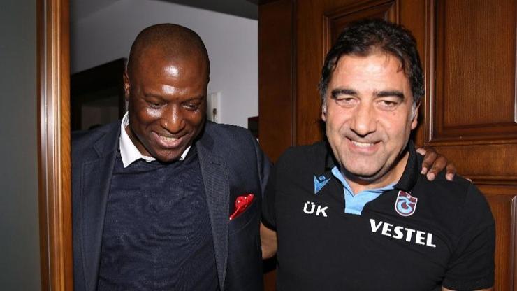 Kevin Campbelldan Trabzonspora ziyaret
