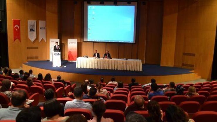 AKİB’den ihracat yapan şirketler için kur riski yönetimi paneli
