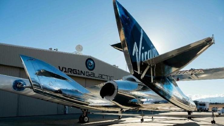 Virgin Galactic halka açılıyor