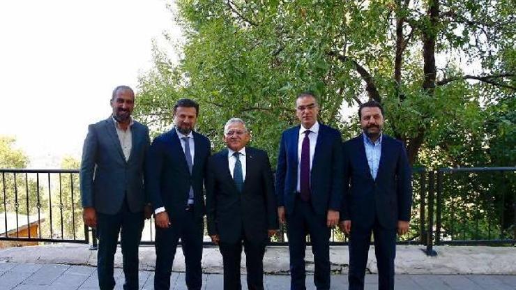 Kayserisporun yeni teknik direktörü Bülent Uygun oldu