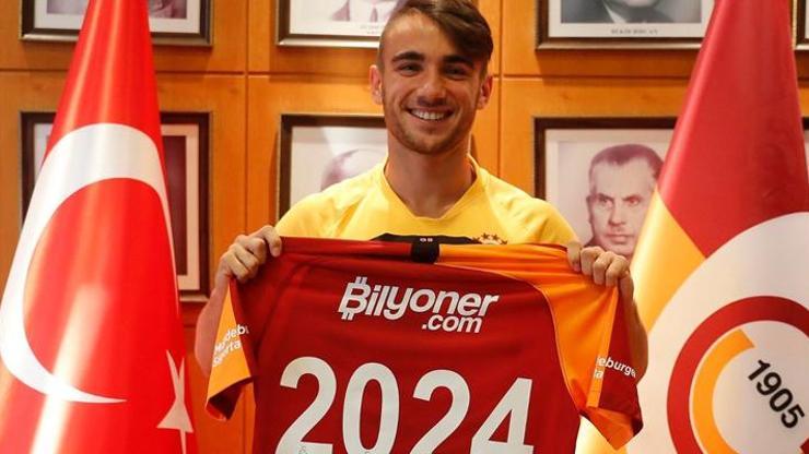 Galatasaray Yunus Akgünün sözleşmesini uzattı