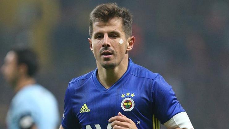 Emre Belözoğlunun oynaması zor