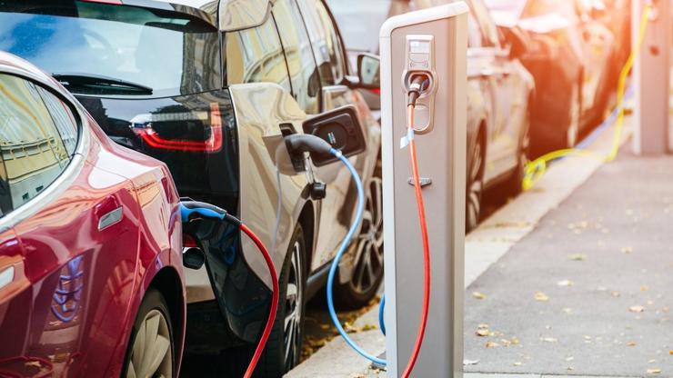 10 Türkten 6sı elektrikli araç istiyor