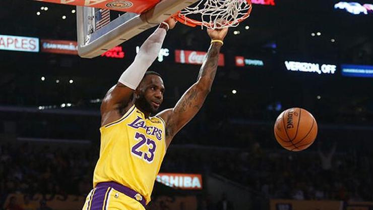 LeBron Jamesin rekor gecesi