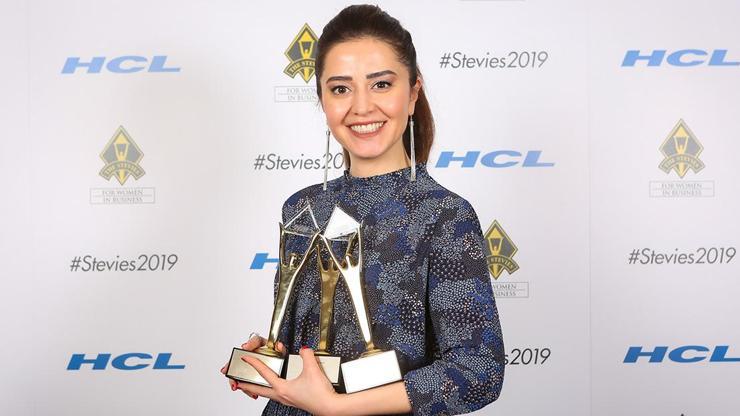 Seda Kalyoncu, Stevie Awards’tan 3 ödülle döndü