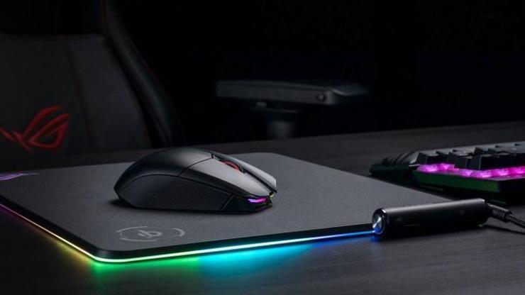 Asus ROG Chakr : Programlanabilir joystick ile gelen mouse