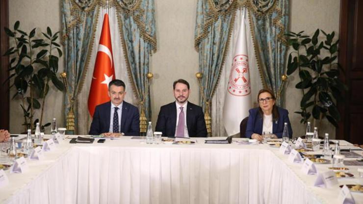 Bakan Albayrak: Gıda enflasyonu ile mücadeledeki yapısal adımlarımızı ele aldık
