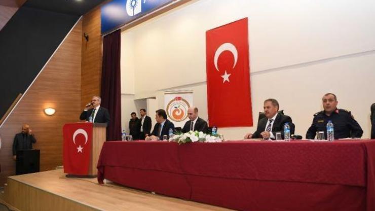 Vali Karaloğlu Gündoğmuşta muhtarlarla buluştu