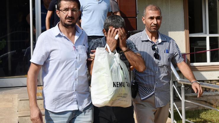 Her satırında ayrı dehşet Ben ölüyorum deyip Kelime-i Şehadet getirdi