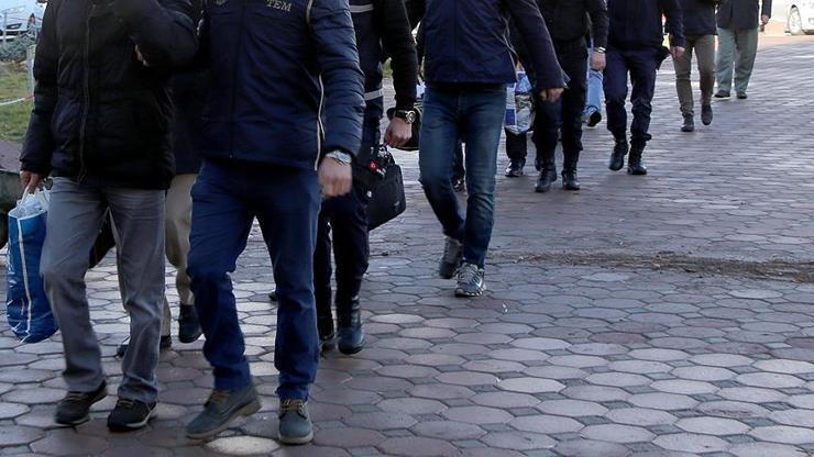 FETÖnün mahrem imamlarına operasyon Gözaltılar var...